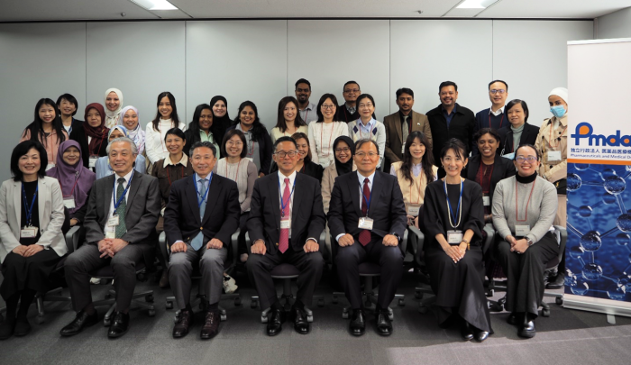 Group photo of the seminar.