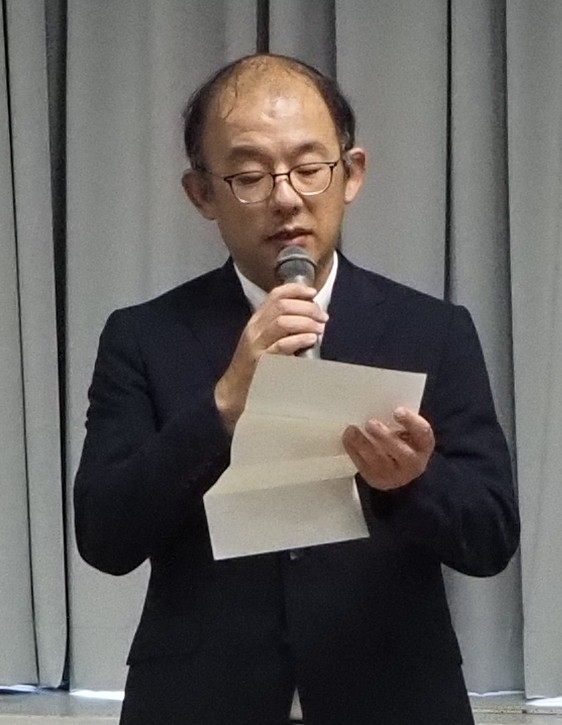 Mr. TAKEUCHI welcoming seminar participants
